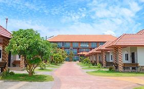 Avarin Resort
