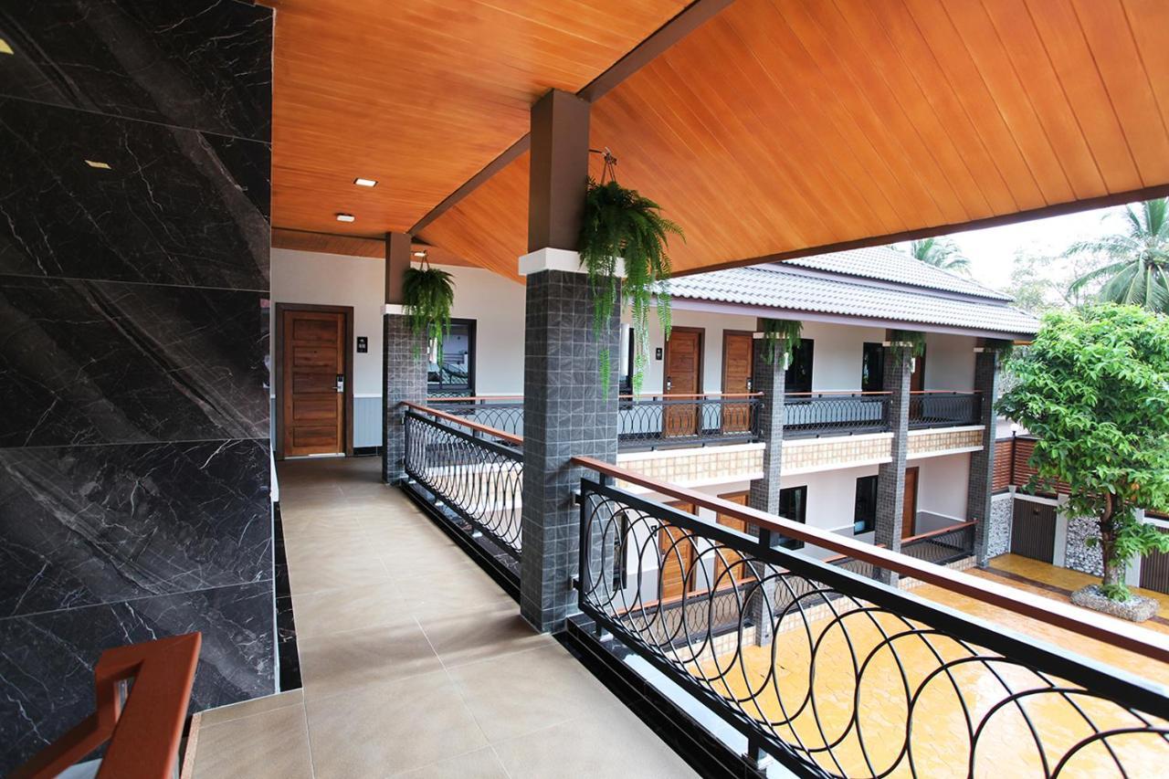 Avarin Resort Pakchong Exterior photo