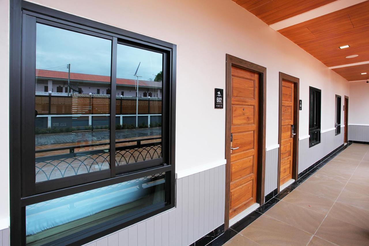 Avarin Resort Pakchong Exterior photo
